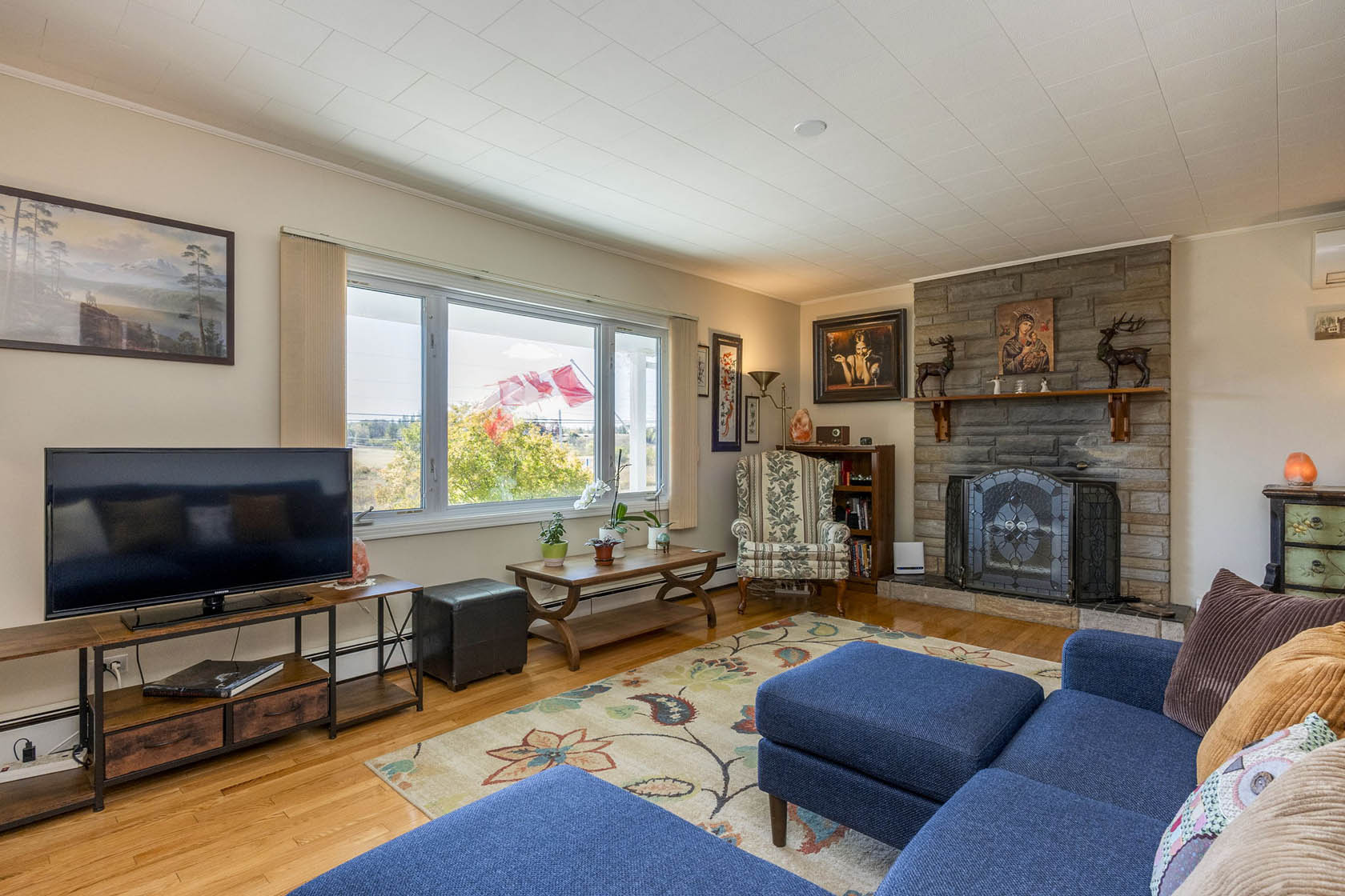 37-web-or-mls-JOE_7542s